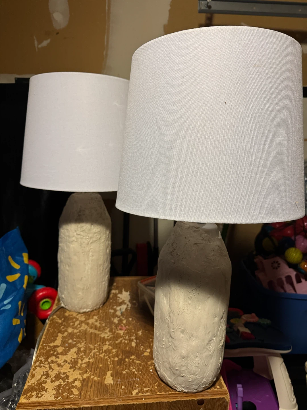 Set of 2 Stone-Texture Table Lamps