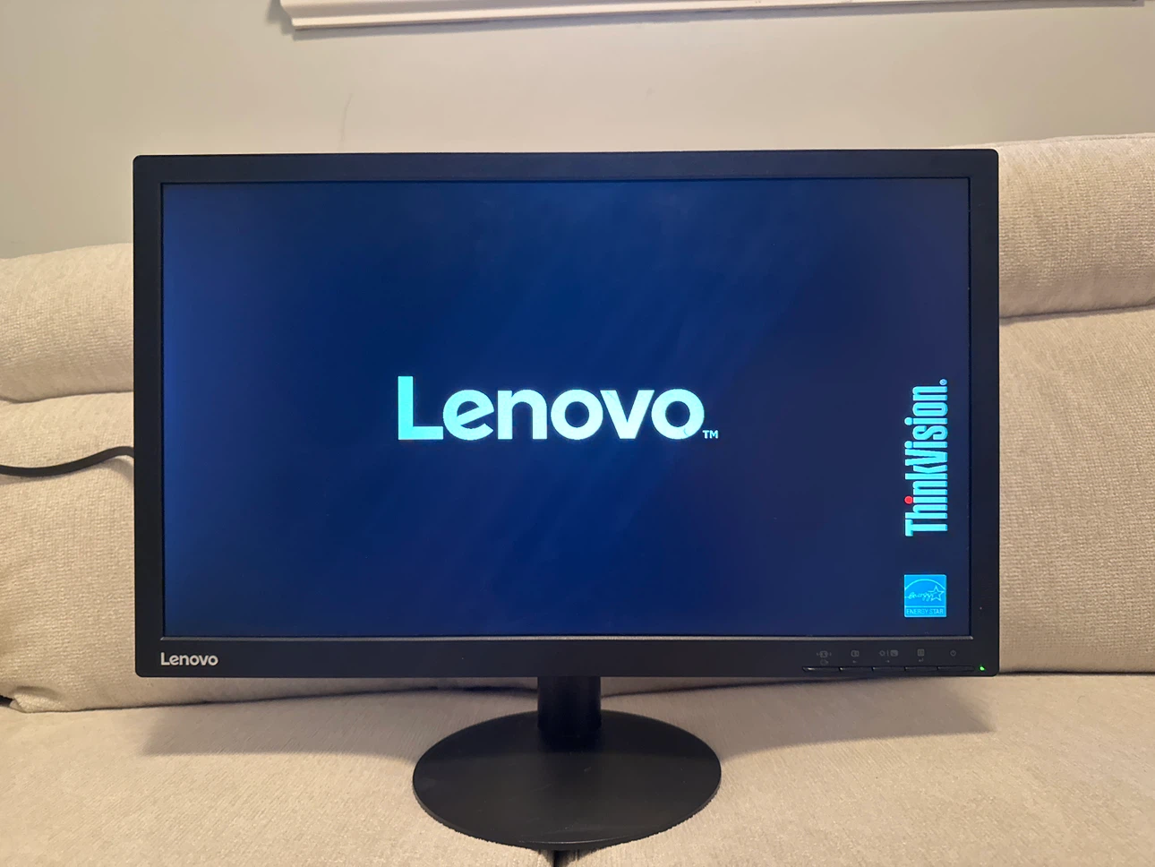 Lenovo monitor (no power cord)