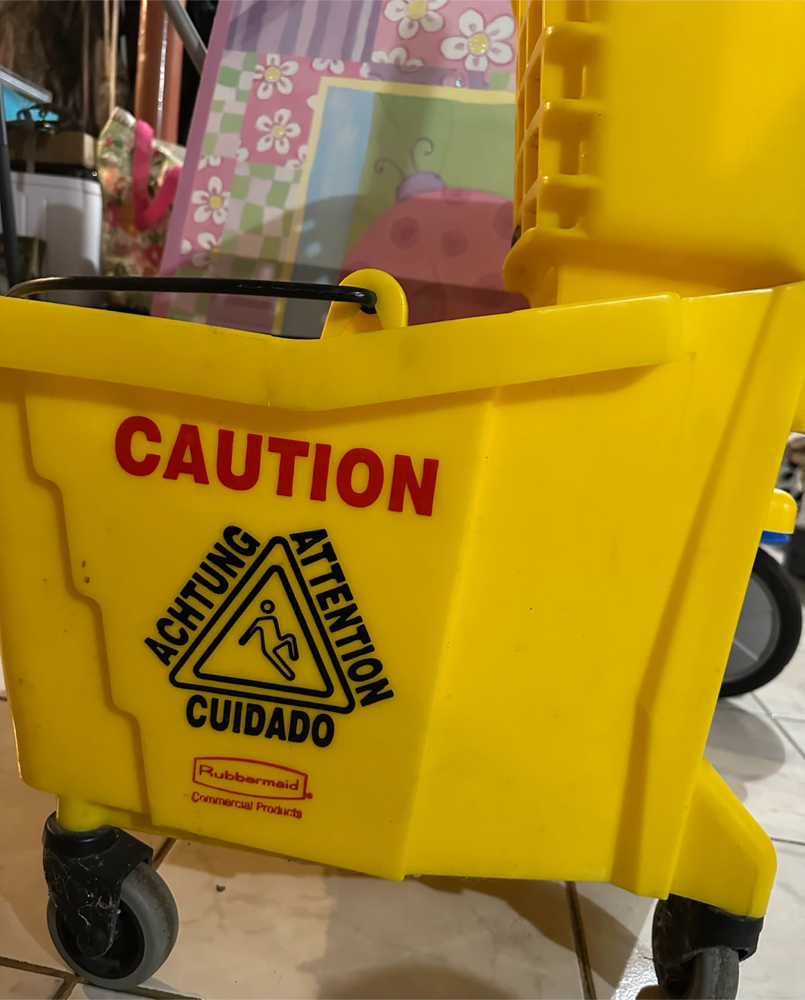 Rubbermaid Commercial Mop Bucket with Wringer - photo 3