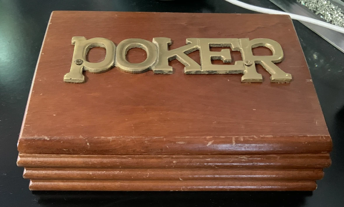 Wooden Poker Card Storage Box - photo 3
