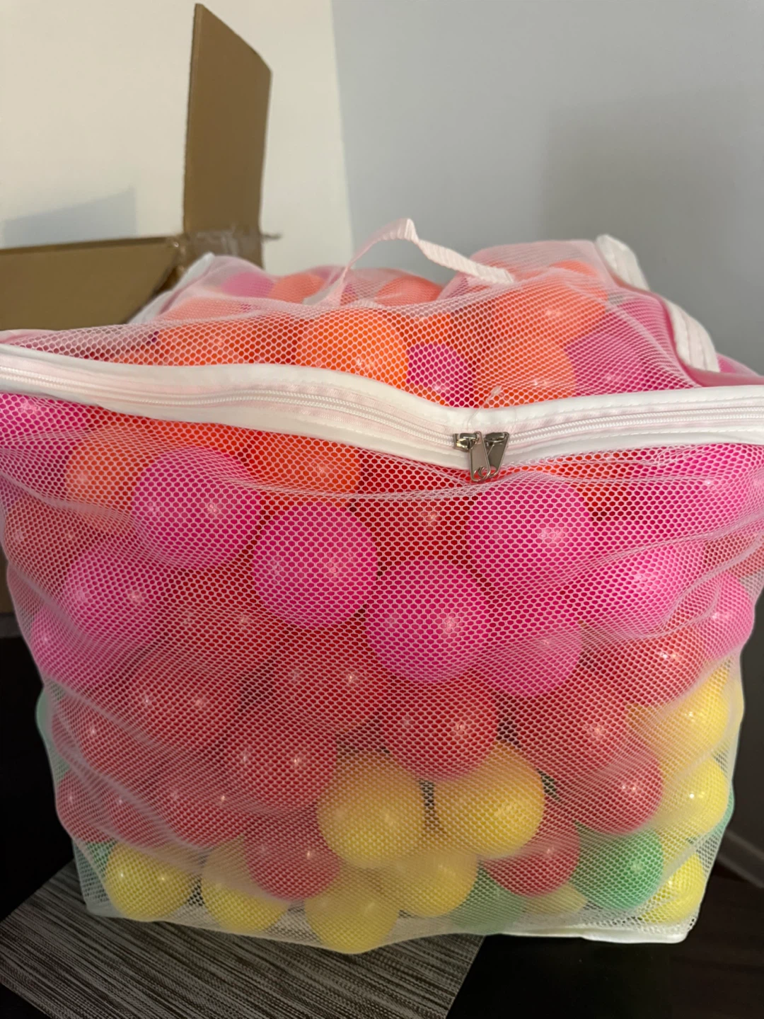 Amazon Basics Ball Pit Balls - 400 Pack - photo 2