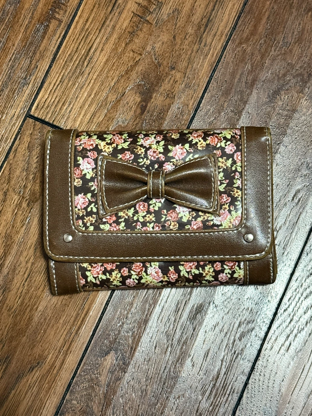 Brown Floral Bow Detail Wallet