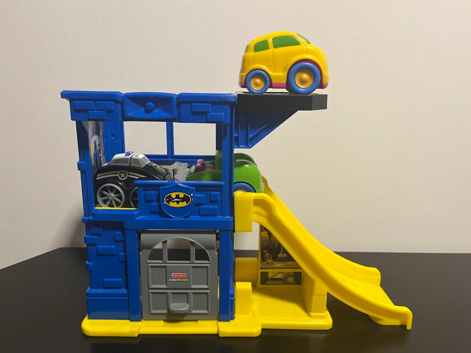 Fisher-Price Little People Batman Playset - photo 4