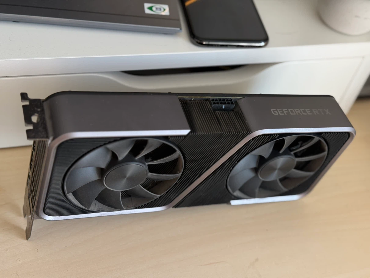 NVIDIA GeForce RTX 3070 Founders Edition - photo 3