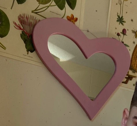 Pink Heart Shaped Mirror - photo 2