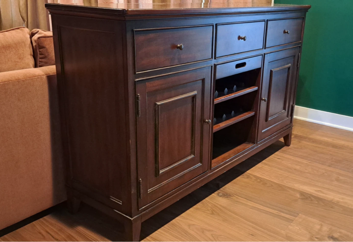Dark wood sideboard - photo 5