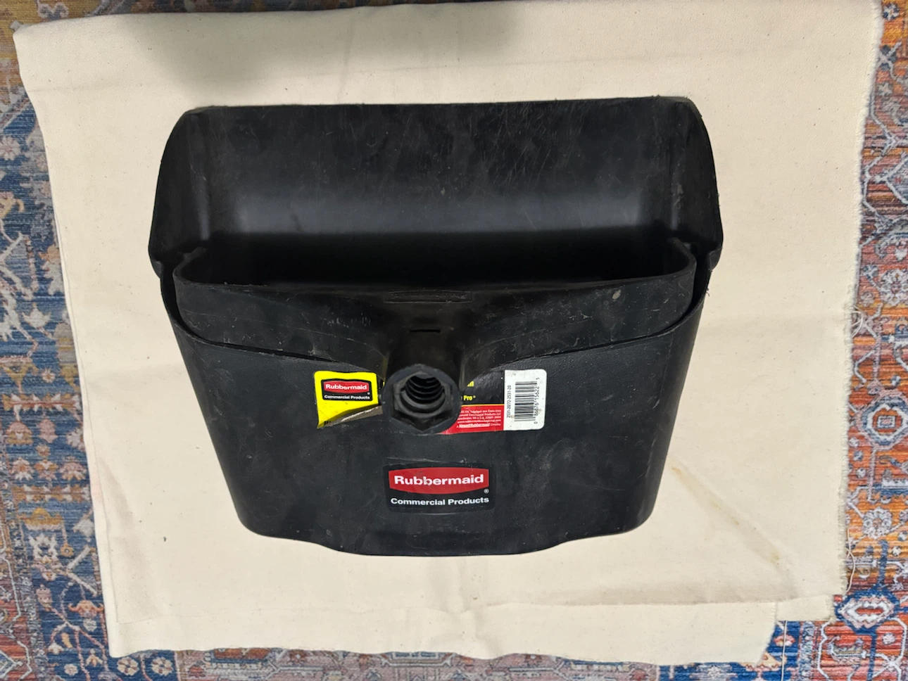 Rubbermaid Lobby Pro Upright Dustpan - photo 2
