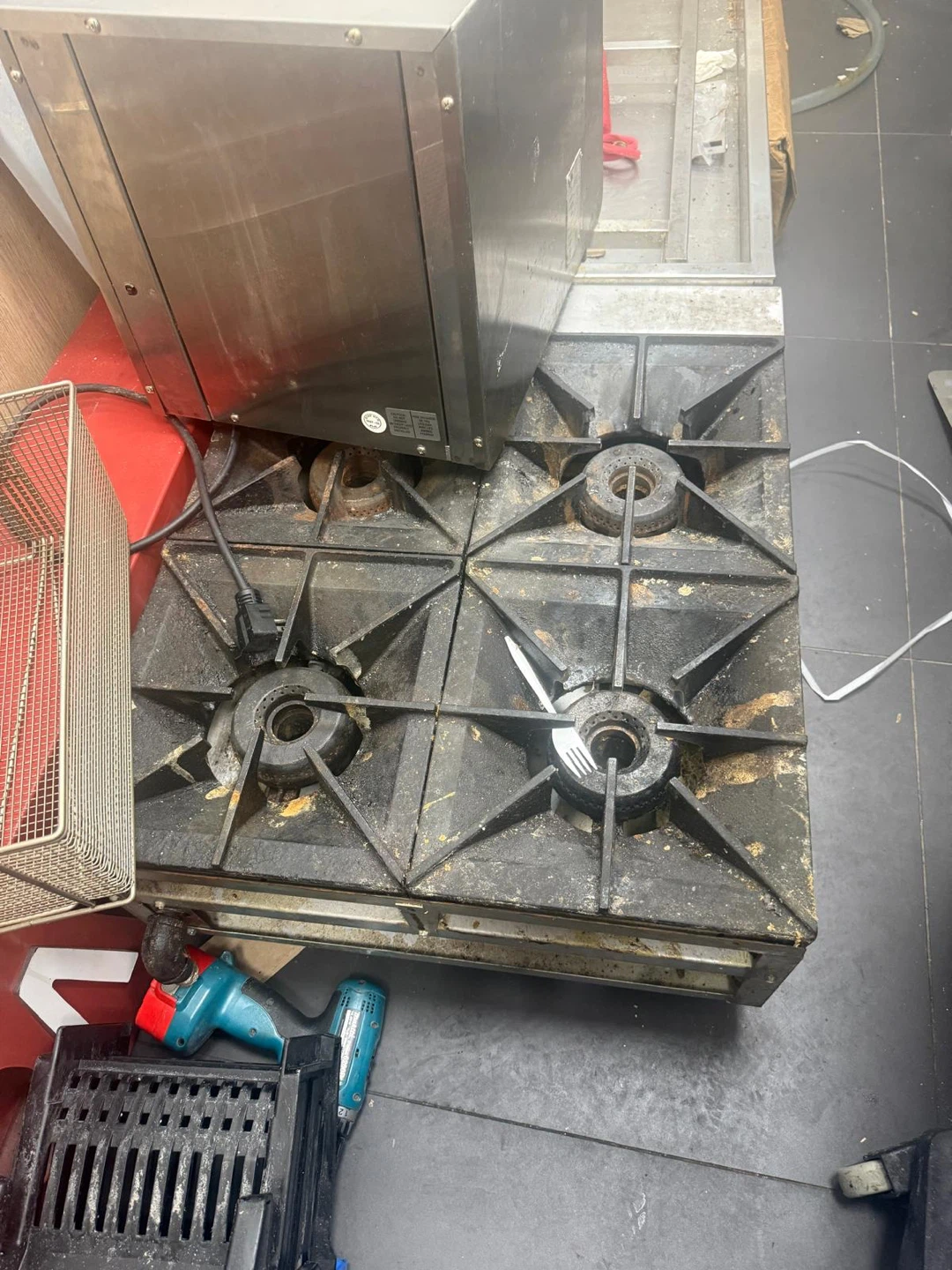 Commercial 4-Burner Gas Range