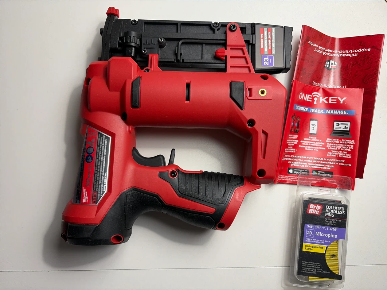 Milwaukee M12 23 Gauge Pin Nailer 2540-20 - photo 4