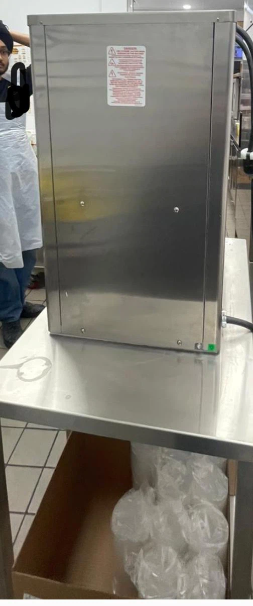 Taylor C709-27 Soft Serve Ice Cream Machine - photo 3