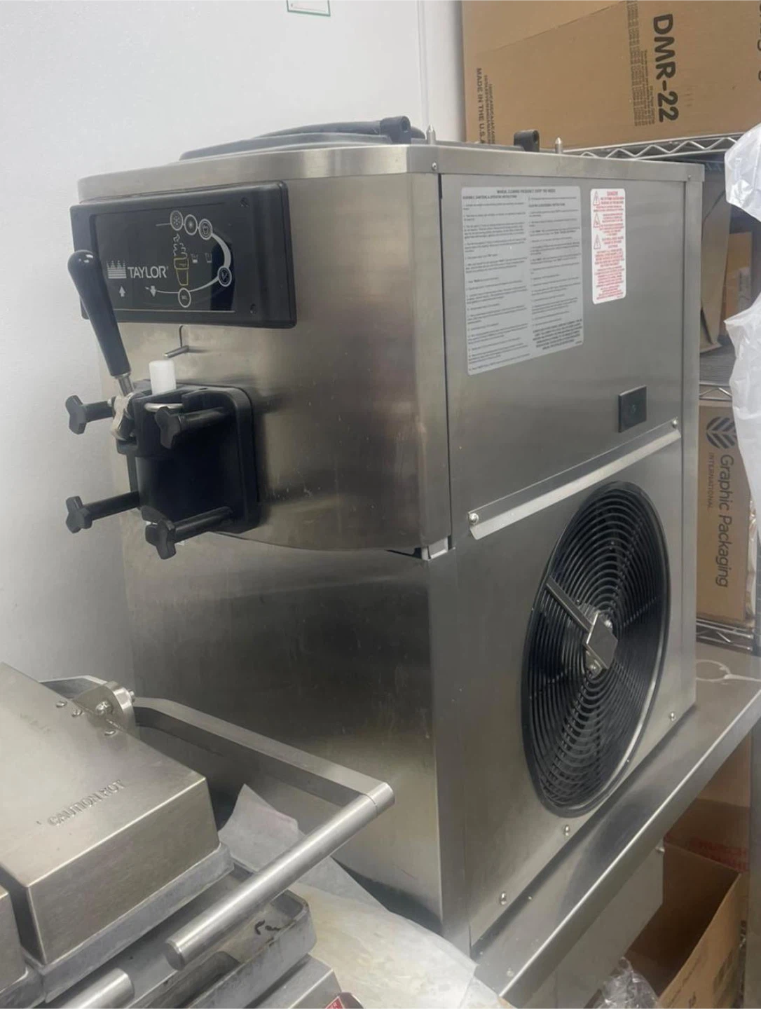Taylor C709-27 Soft Serve Ice Cream Machine - photo 4