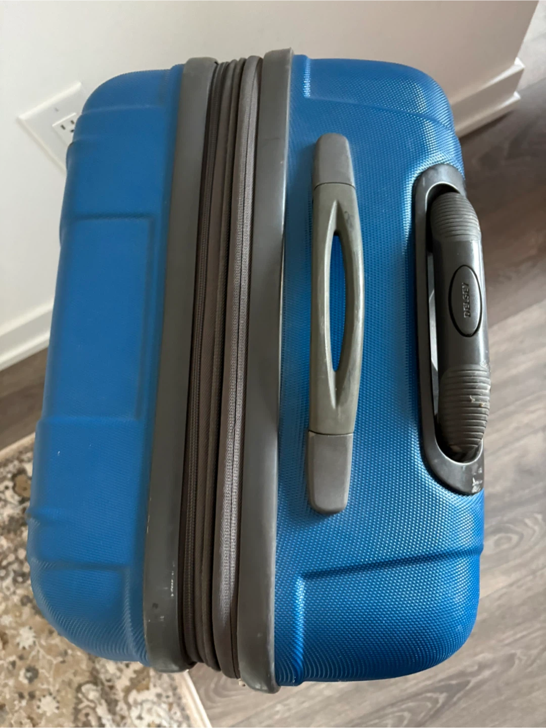 Delsey Blue Hard-Shell Suitcase - photo 4