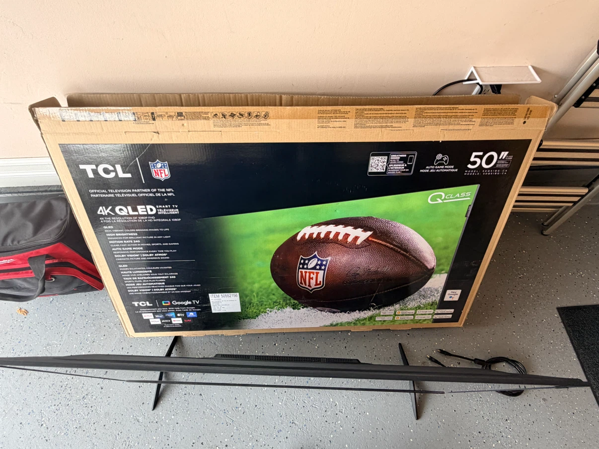 TCL 50" 4K QLED Smart Google TV - photo 2