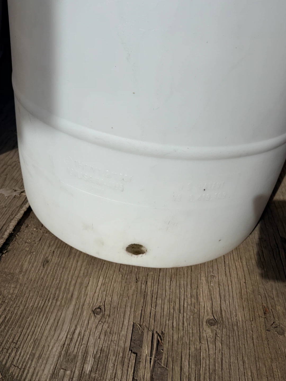 White Plastic rain Barrel - photo 3
