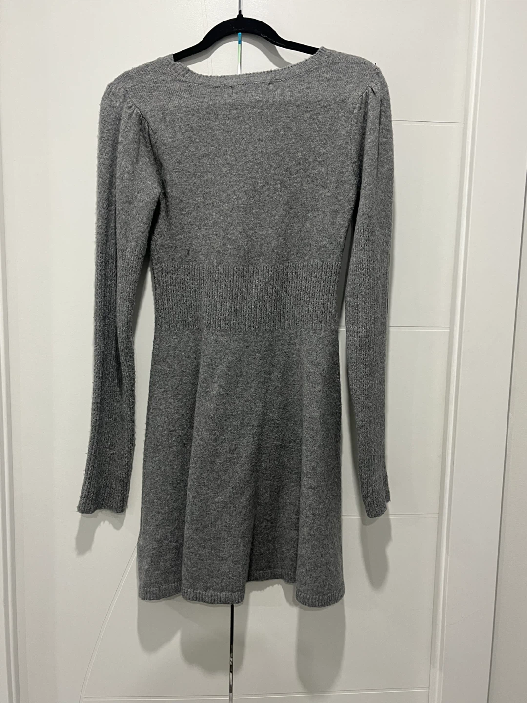 Grey knit sweater dress - photo 2