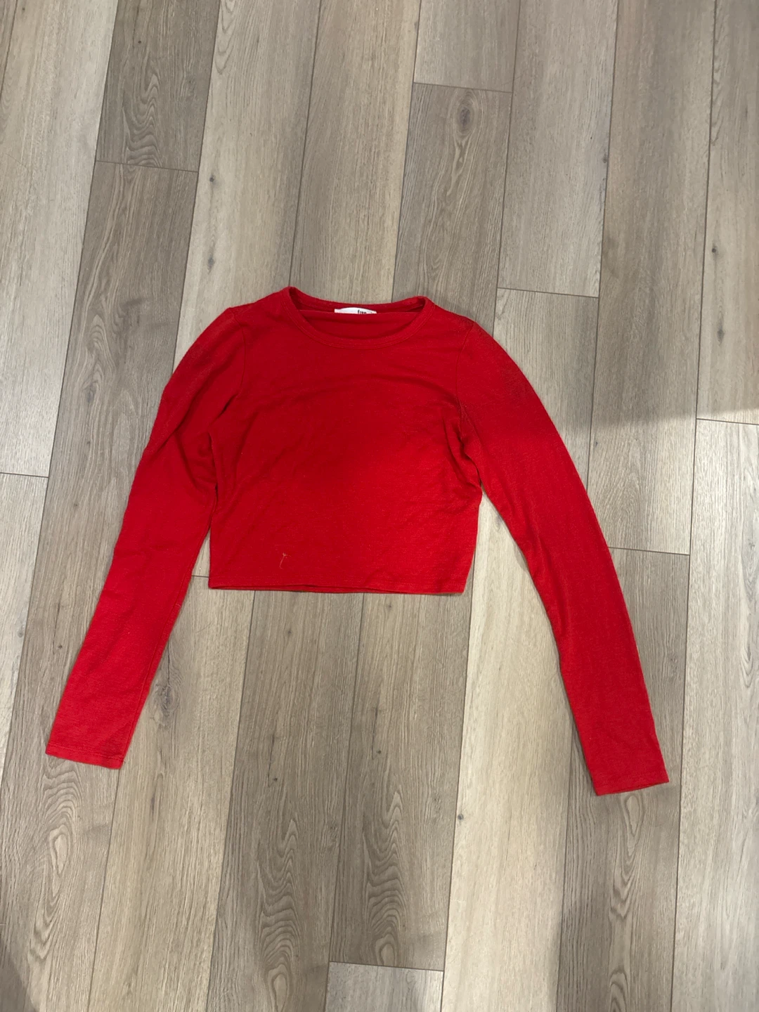 Wilfred Free Red Long Sleeve Crop Top