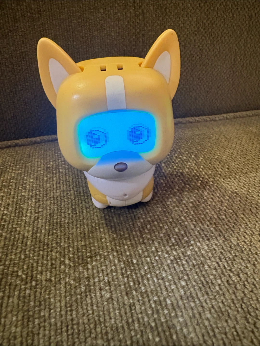 WowWee Dog-E Interactive Robot Dog - photo 2