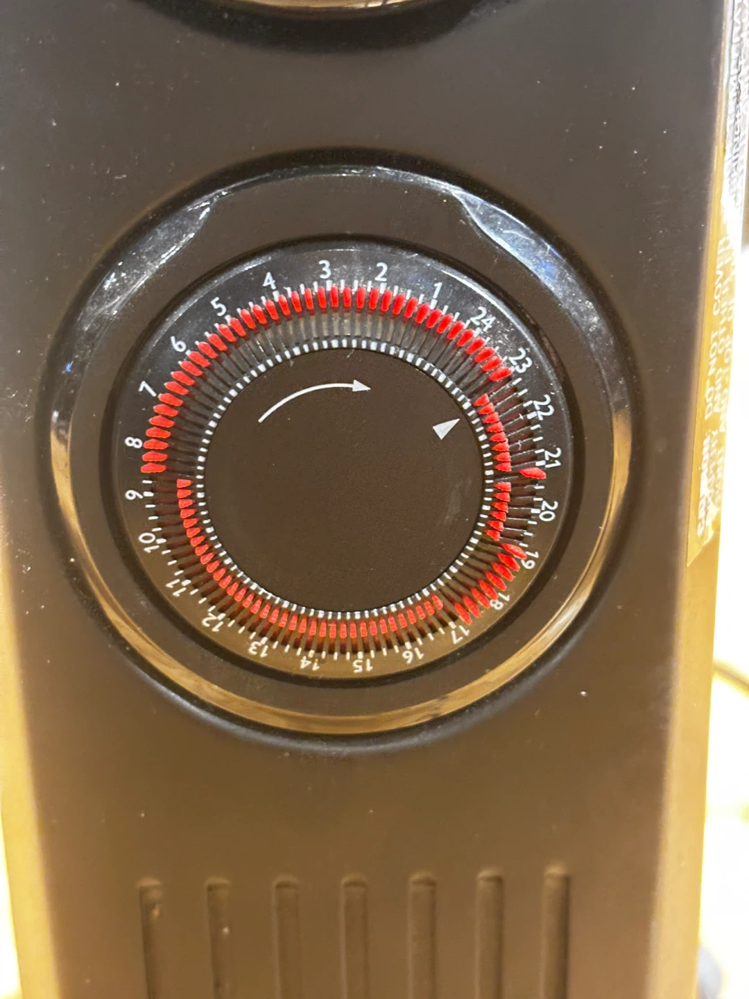 DeLonghi SafeHeat Vento Oil-Filled Radiator - photo 4