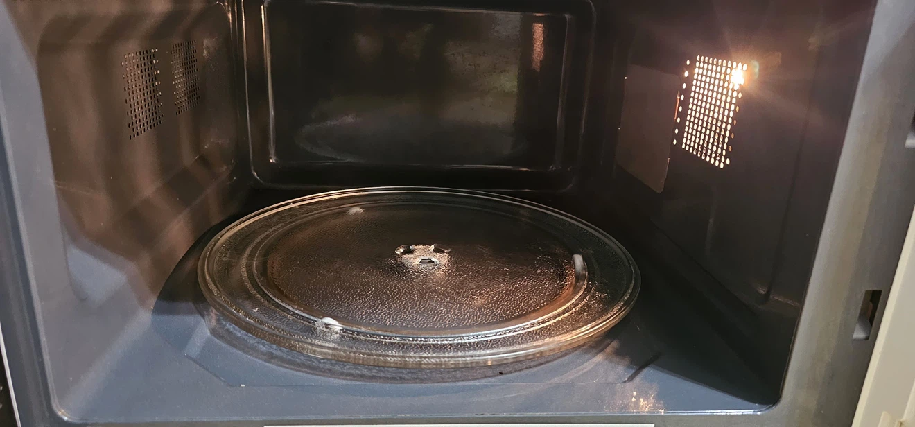 Panasonic The Genius 1100W Microwave - photo 3