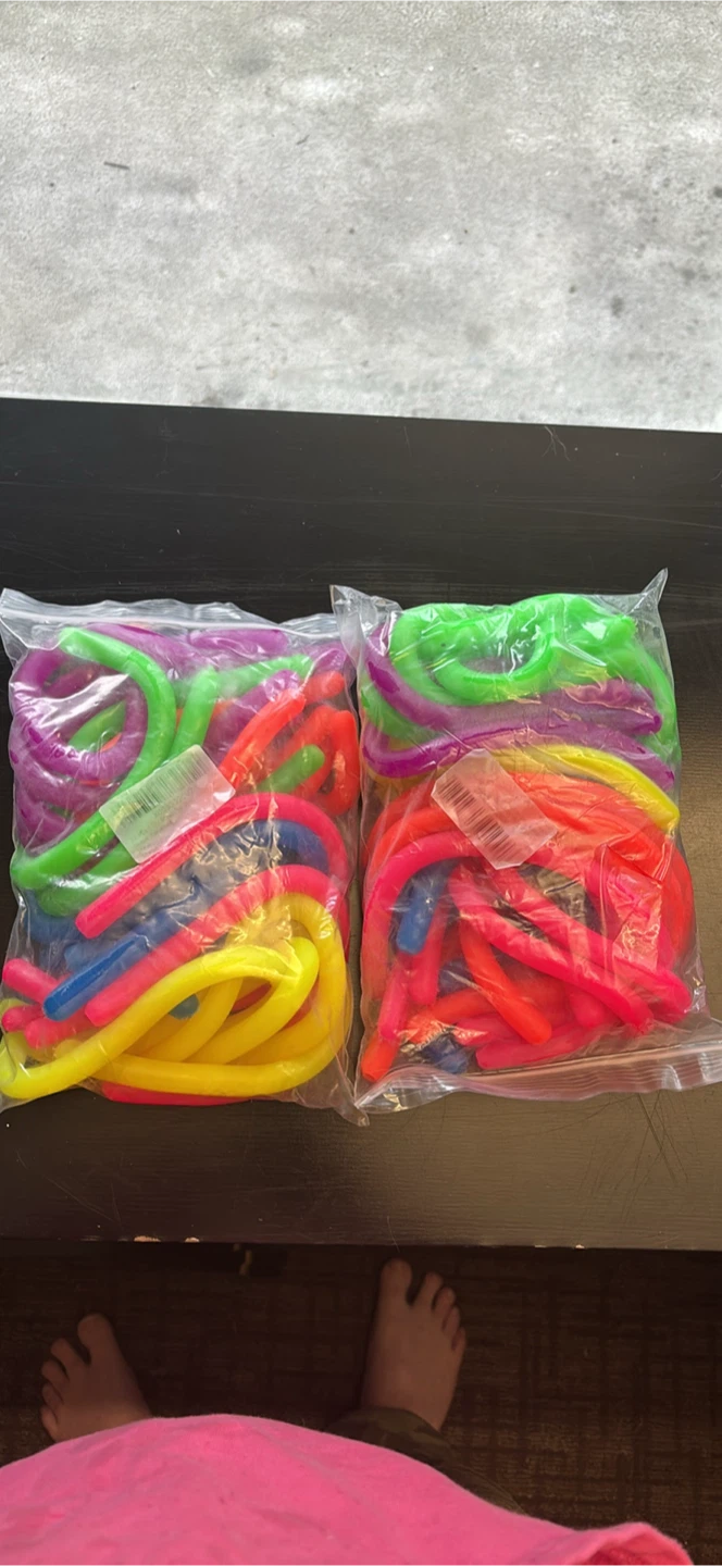 Fidget stretchy sticks