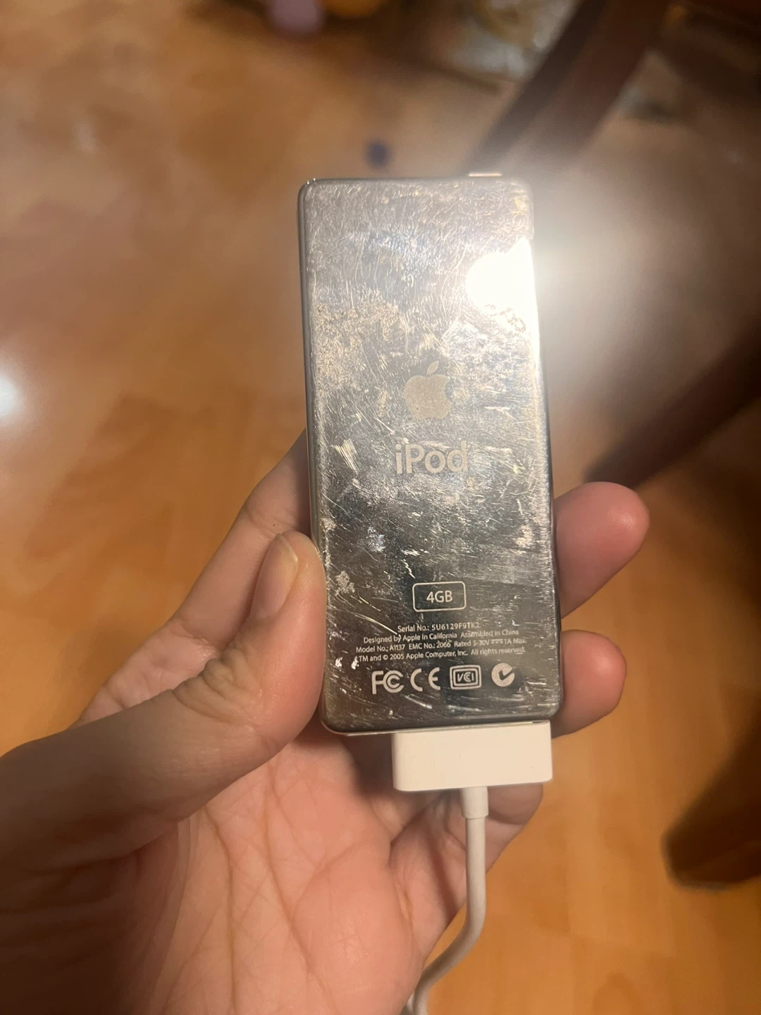 Apple iPod Nano 1st Generation 4GB - photo 3