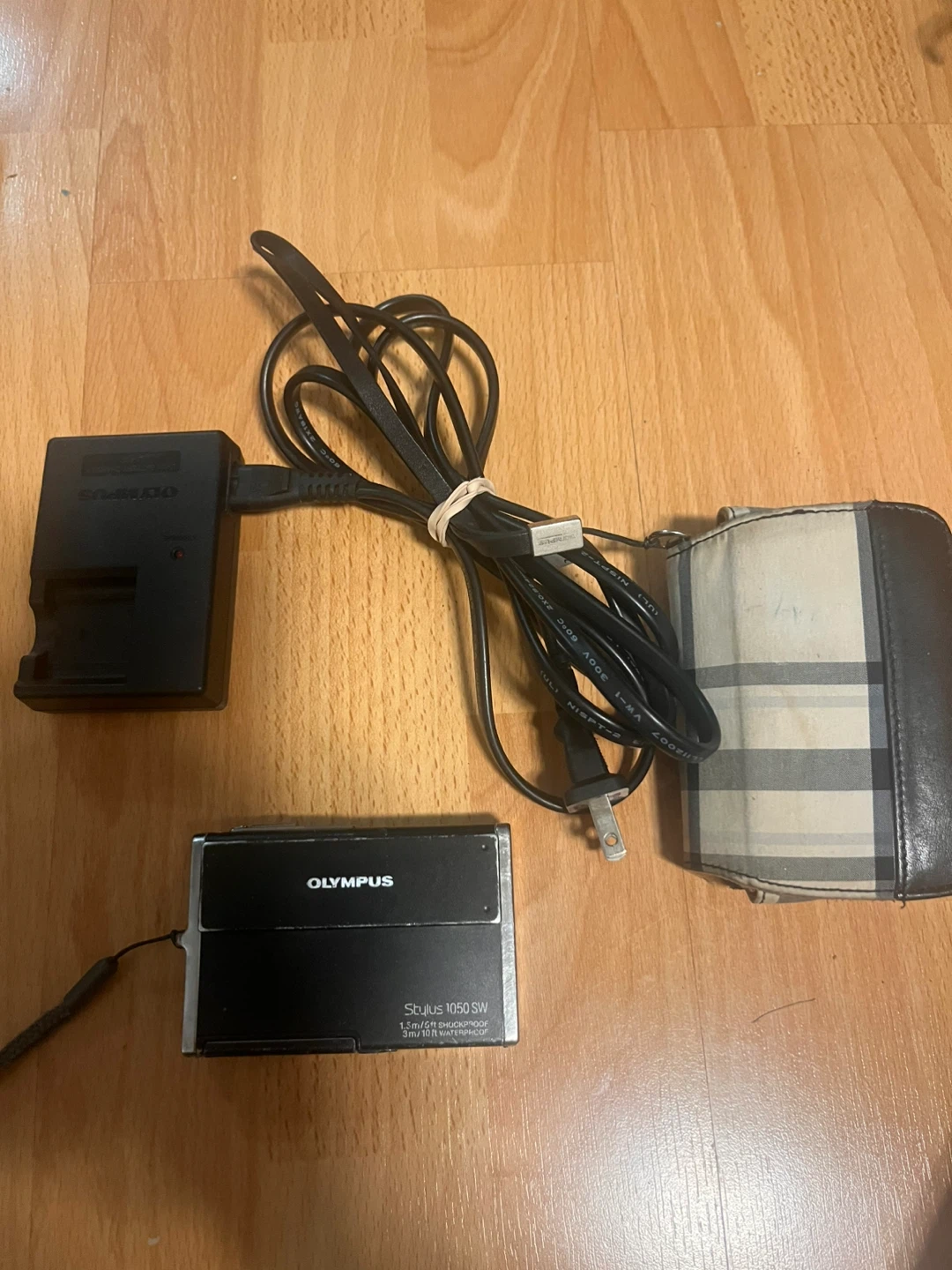 Olympus Stylus 1050 SW Digital Camera