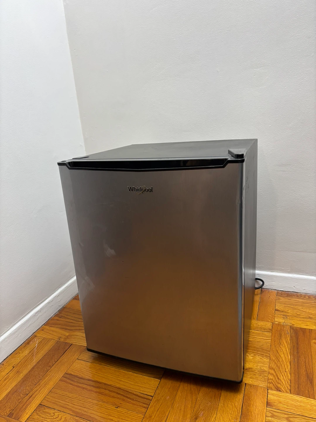 Whirlpool Compact Mini Fridge