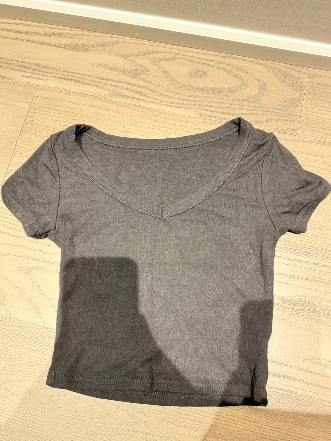Dark Grey V-Neck Cropped T-Shirt
