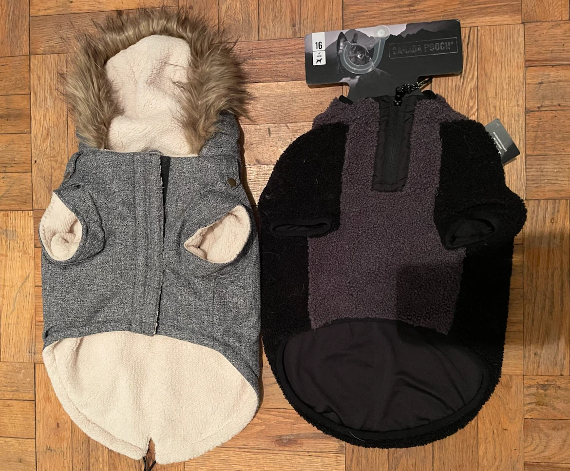 16” (17-25lbs) Canada Pooch Winter Dog Coat & Sweater Set - photo 2