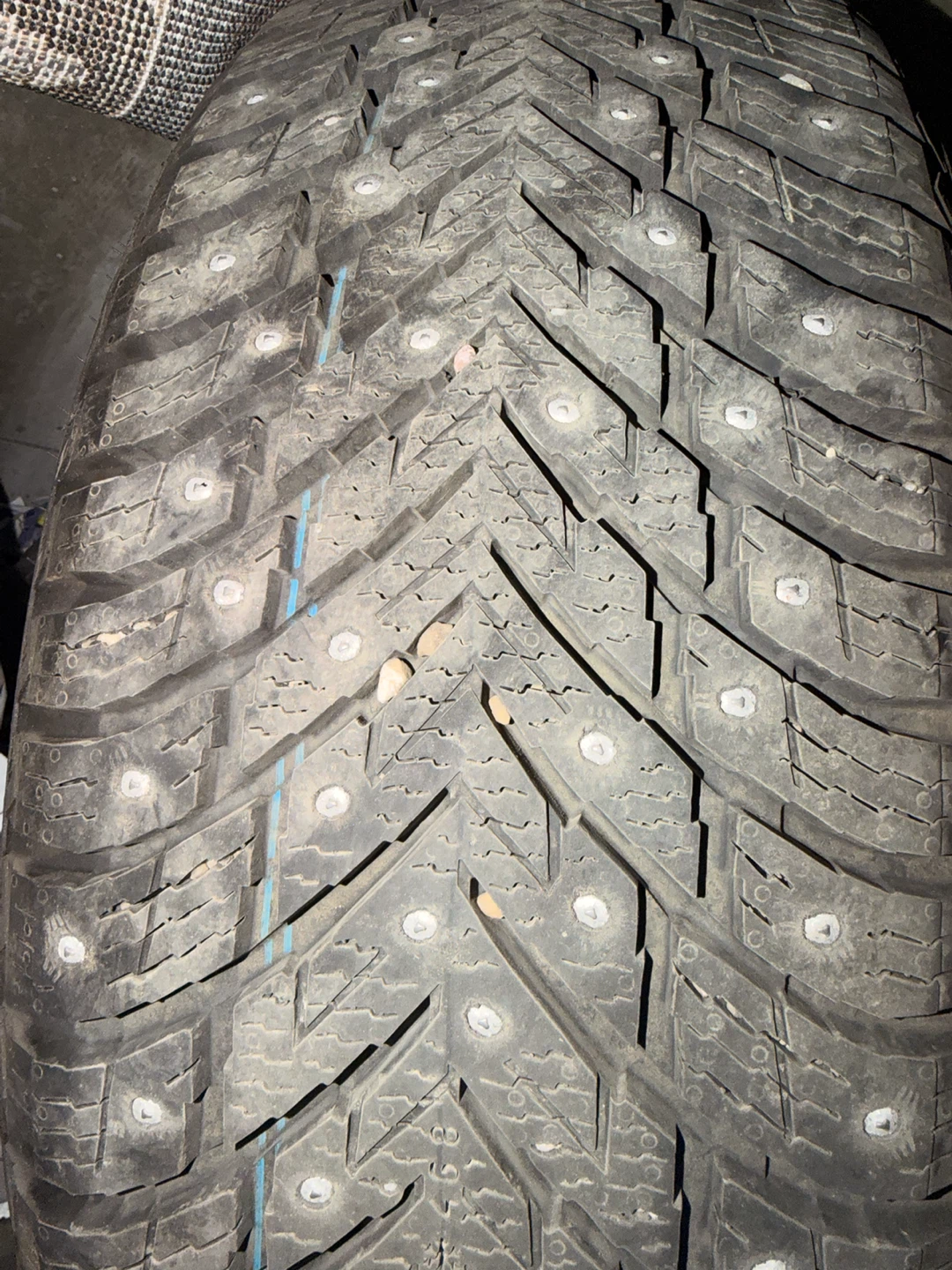 Nokian Hakkapeliitta Studded Winter Tires 235/55R19 - photo 2
