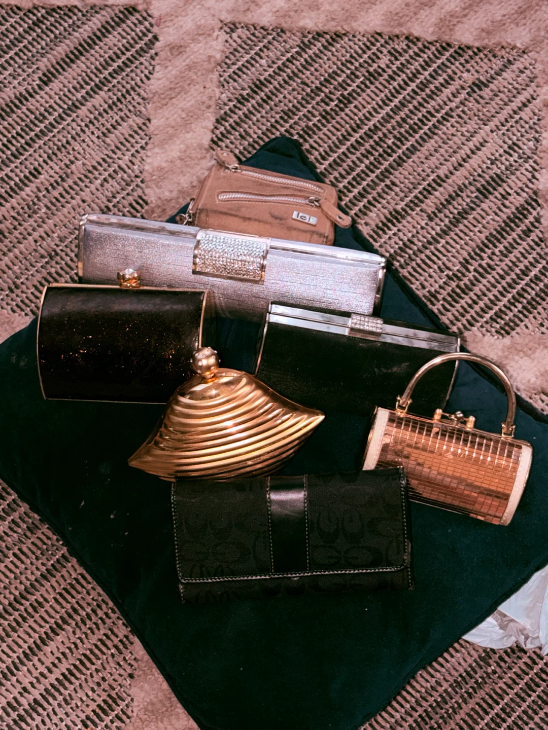 Set of 7 Assorted Evening Clutches and Purses - photo 5