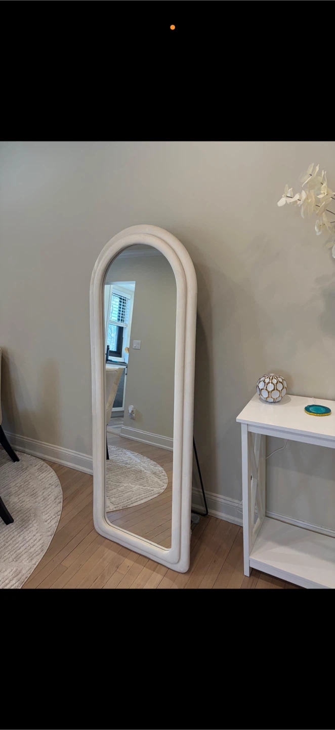 Arched Floor Mirror with White Frame - photo 3