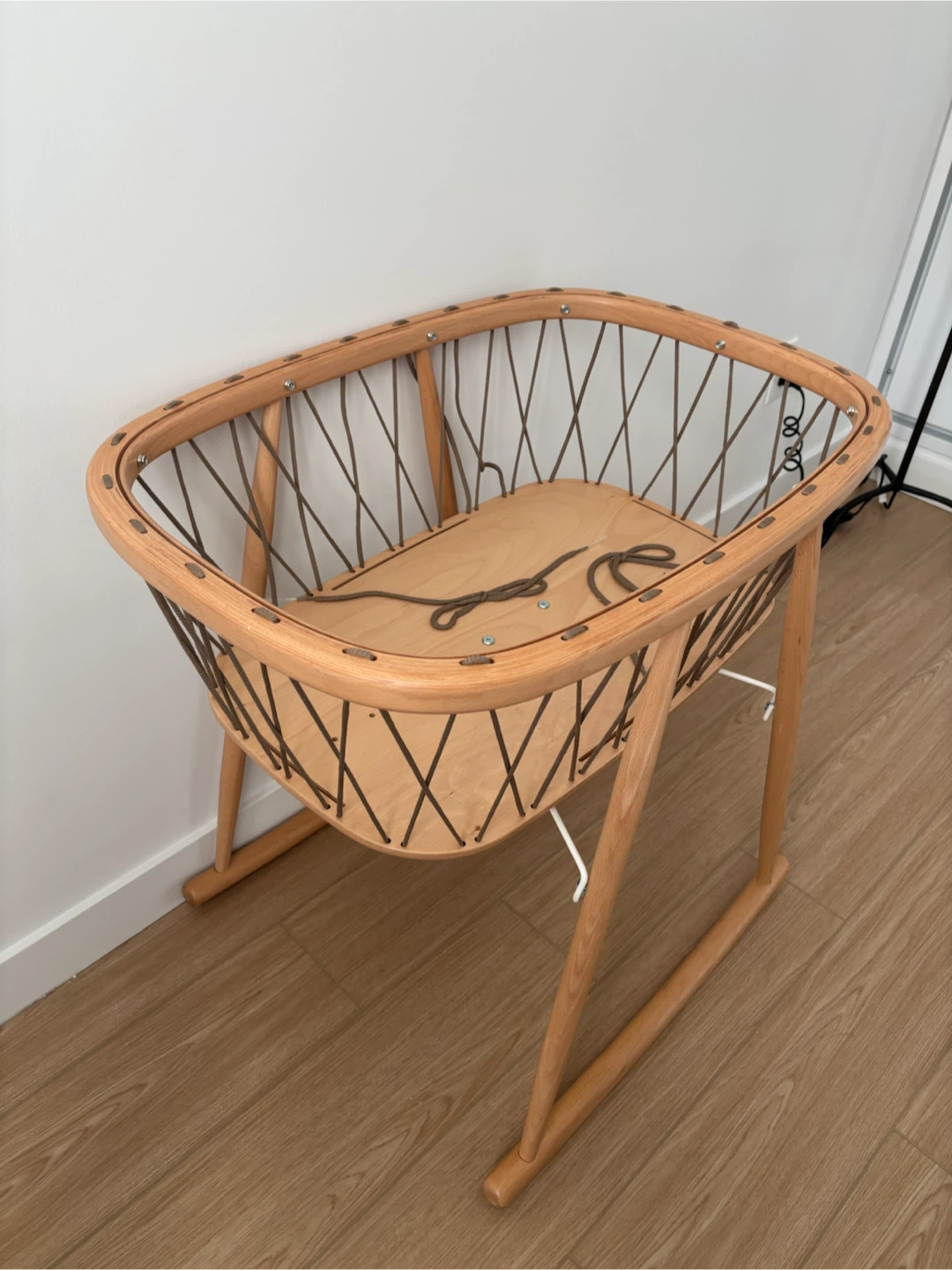 Charlie Crane Paris Baby Cradle - photo 2