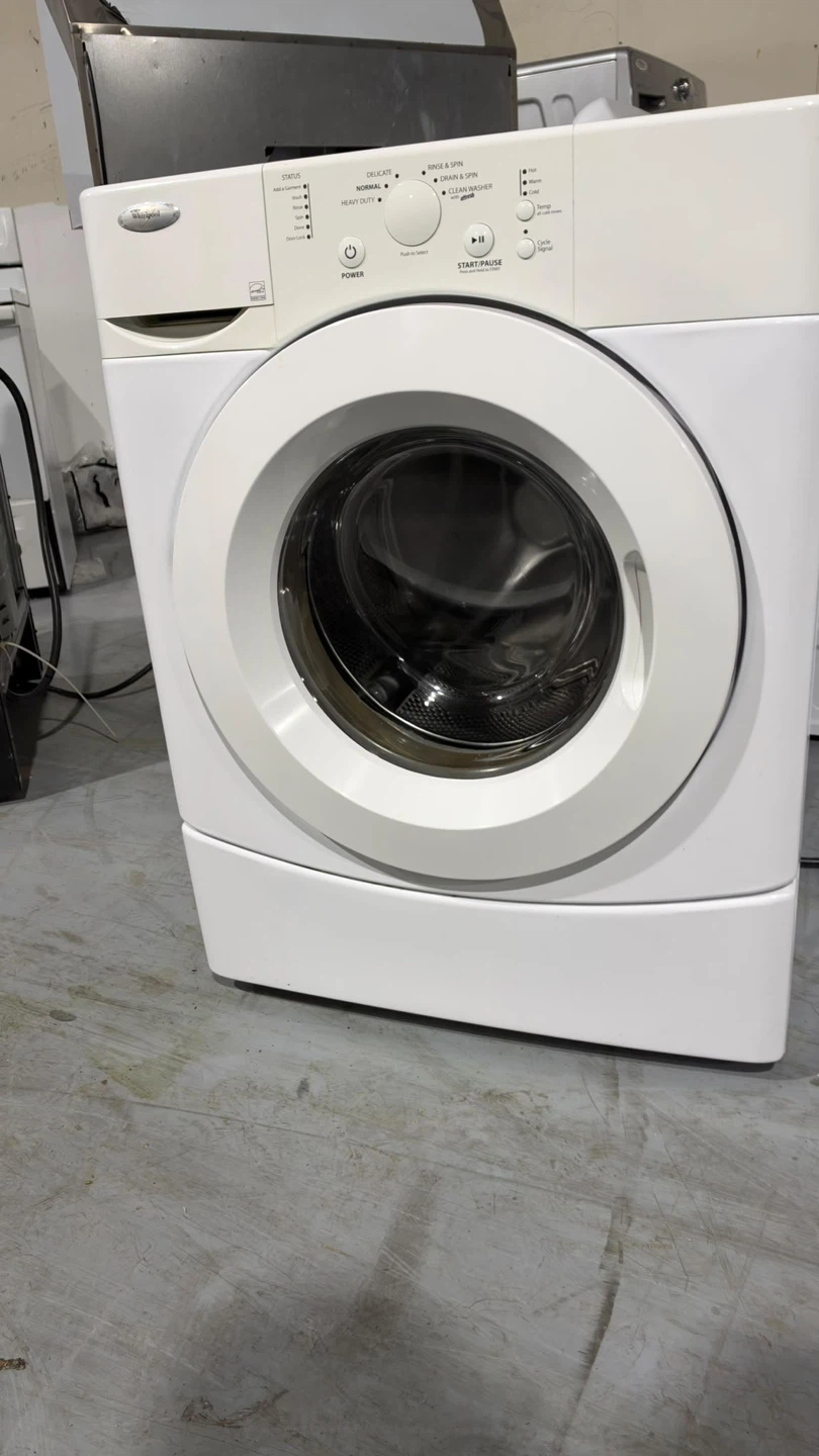Whirlpool Washer & Dryer Set 27” !!! - photo 2