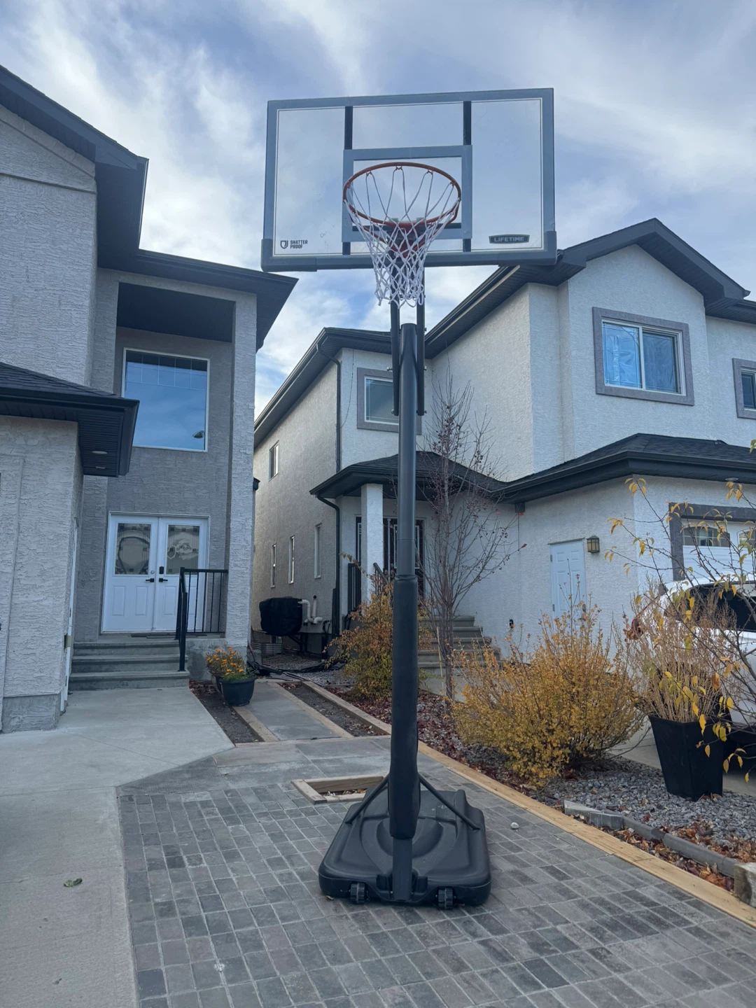 Lifetime Portable Basketball System - photo 3