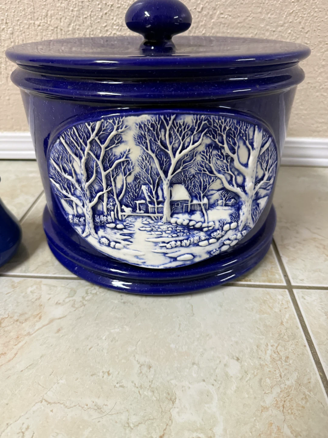 Cake stand with lid - photo 3