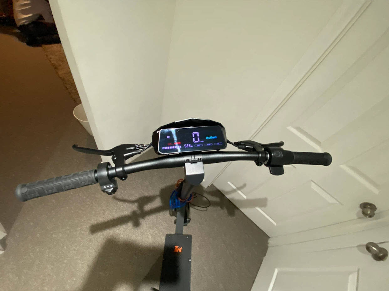 KuKirin G2 Electric Scooter - photo 3