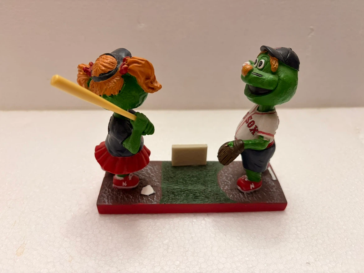 Boston Red Sox Wally and Tessie dual mascot bobblehead - photo 4