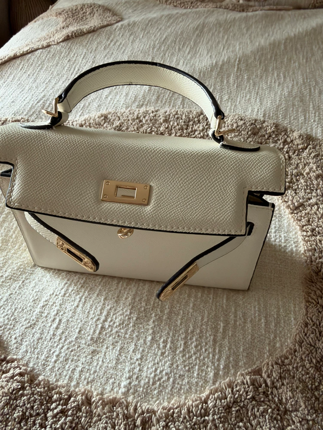 White Structured Handbag with Gold Hardware - photo 3