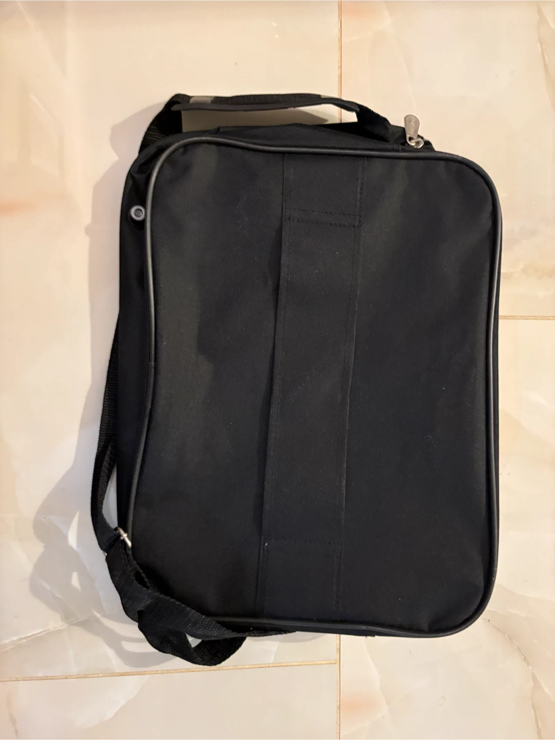 Cambridge and Koie Laptop Bags - photo 3