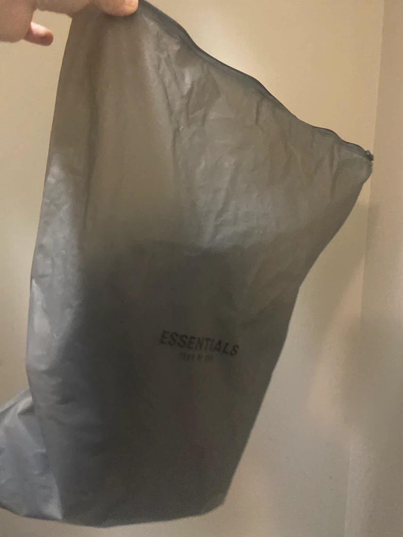 Essentials Fear of God Black shorts - photo 2
