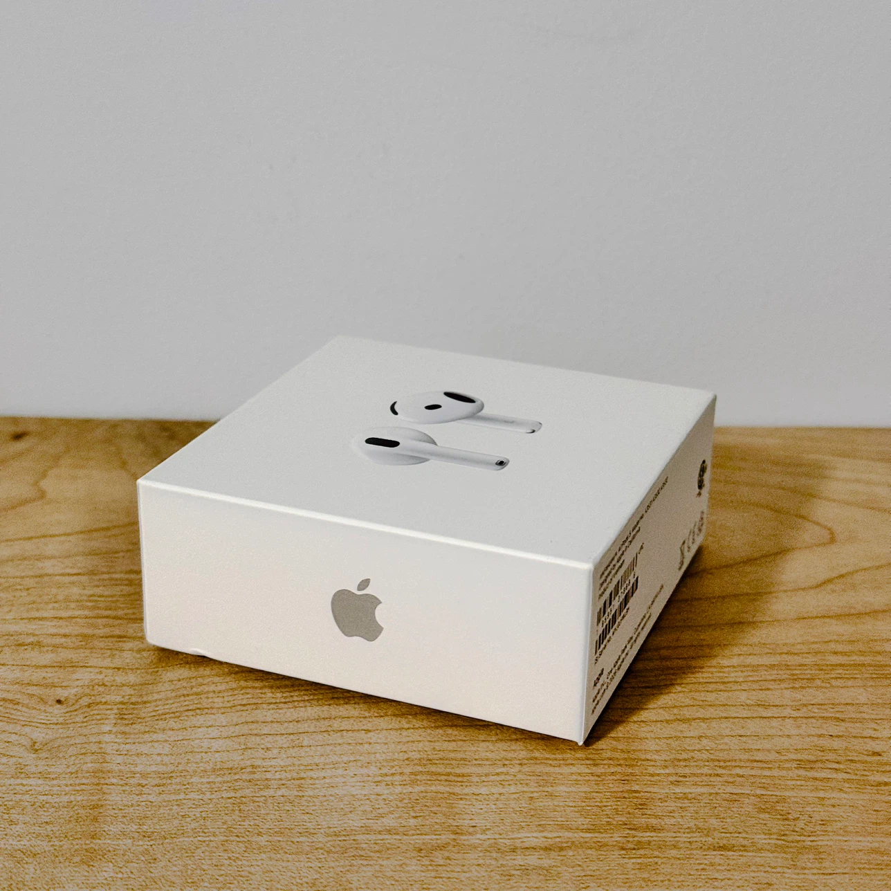 AirPods 5 with Active Noise Cancelling ANC - Apple - Brand New - photo 2