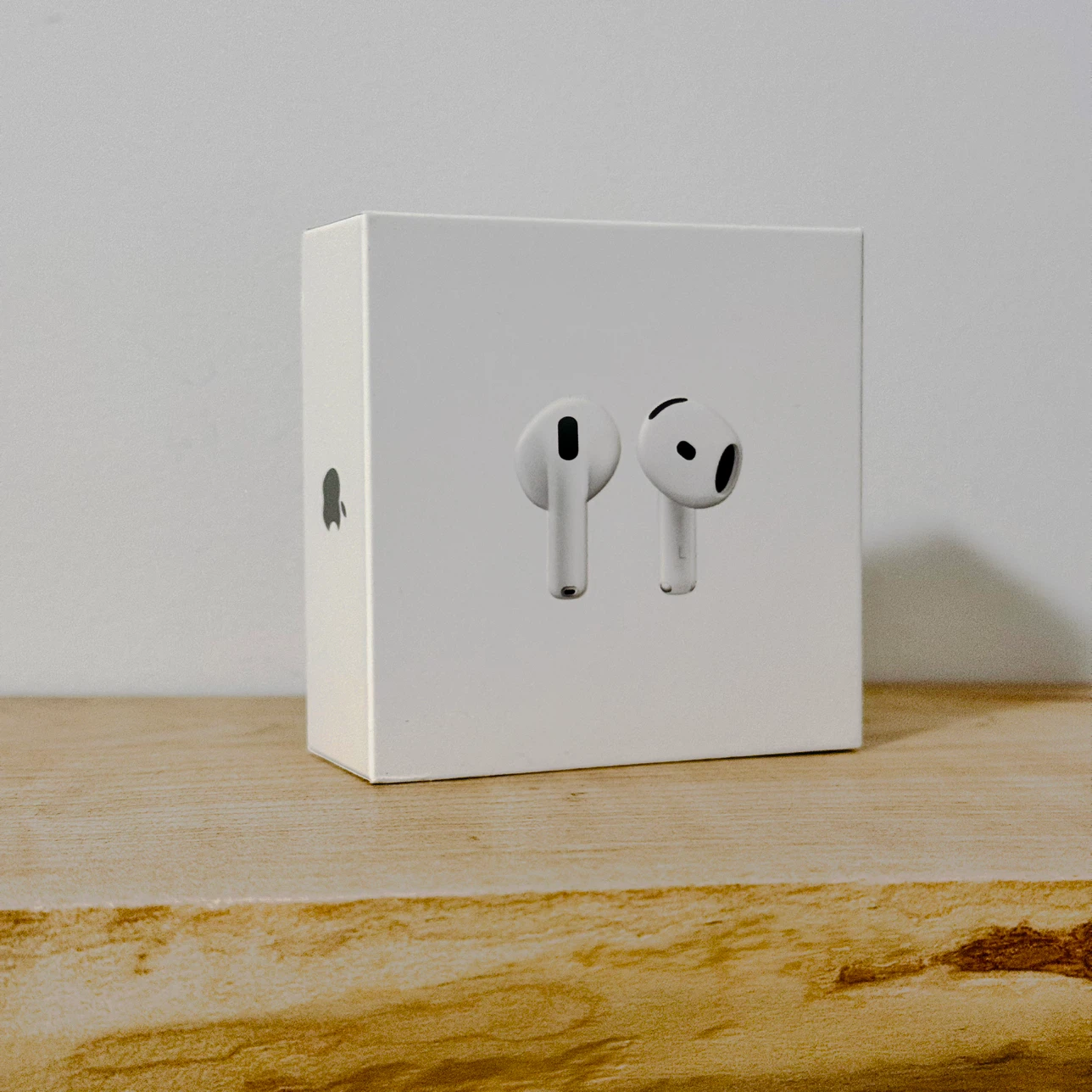 AirPods 5 with Active Noise Cancelling ANC - Apple - Brand New - photo 3