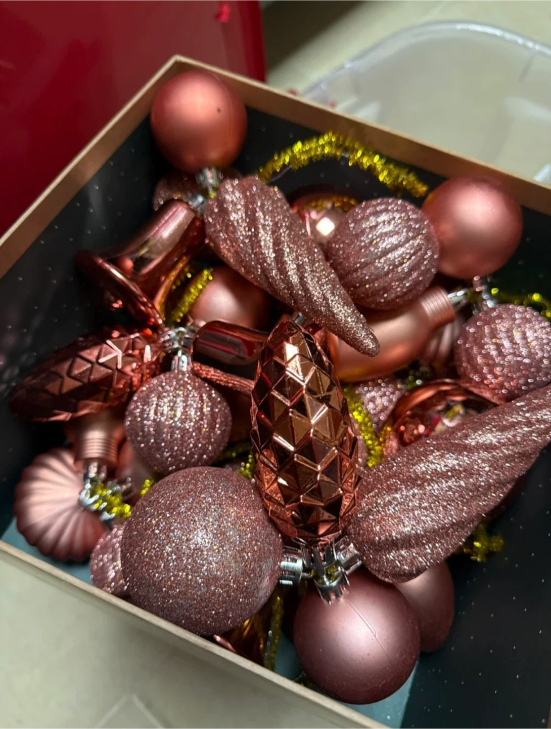 Pink Christmas Tree Ornament and Decor Set - photo 2
