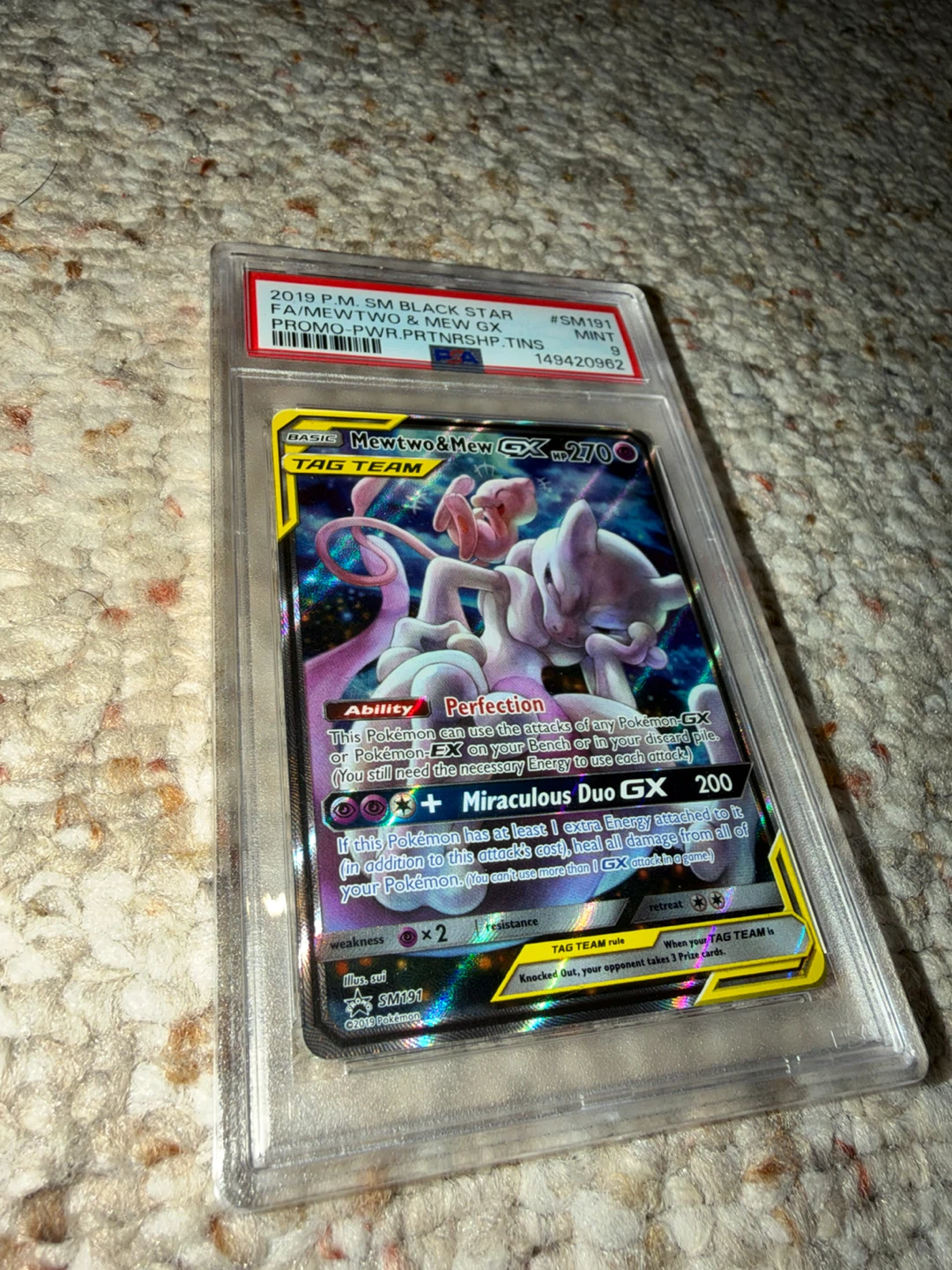 PSA 9 Mewtwo & Mew GX SM191 Pokémon Card - photo 2