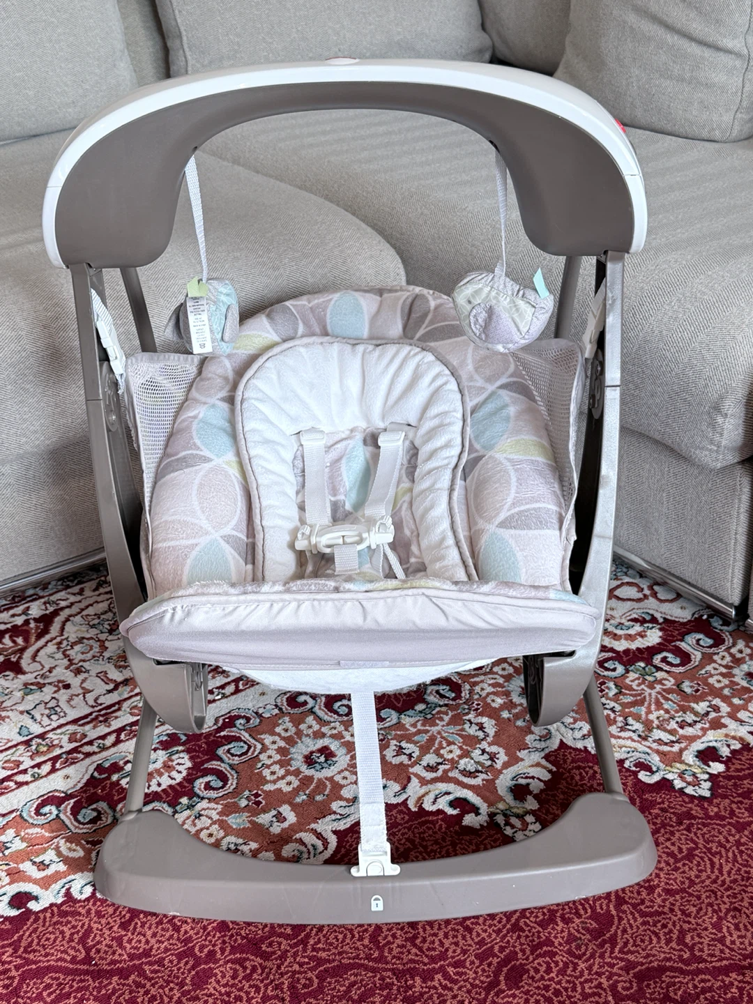 Fisher-Price Baby Swing. With music - photo 2