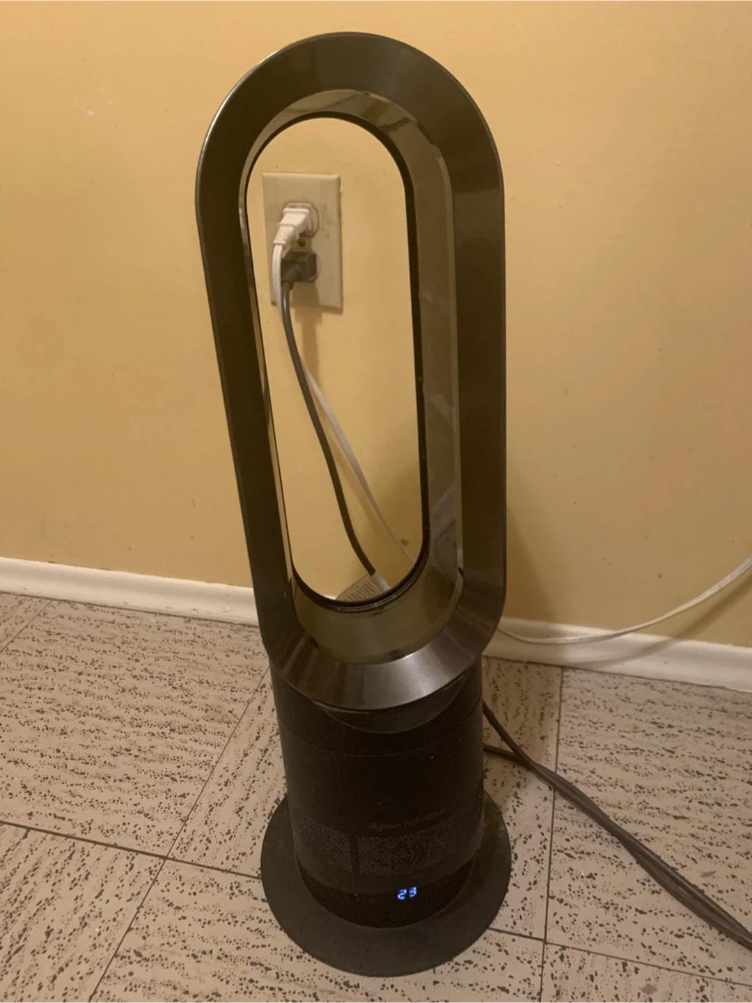 Dyson Hot+Cool Bladeless Fan