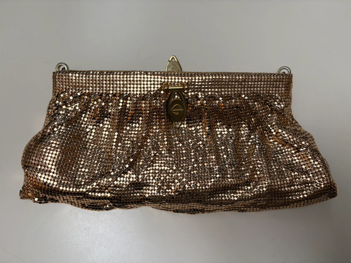 Vintage Glomesh Gold Metal Mesh Clutch - photo 2