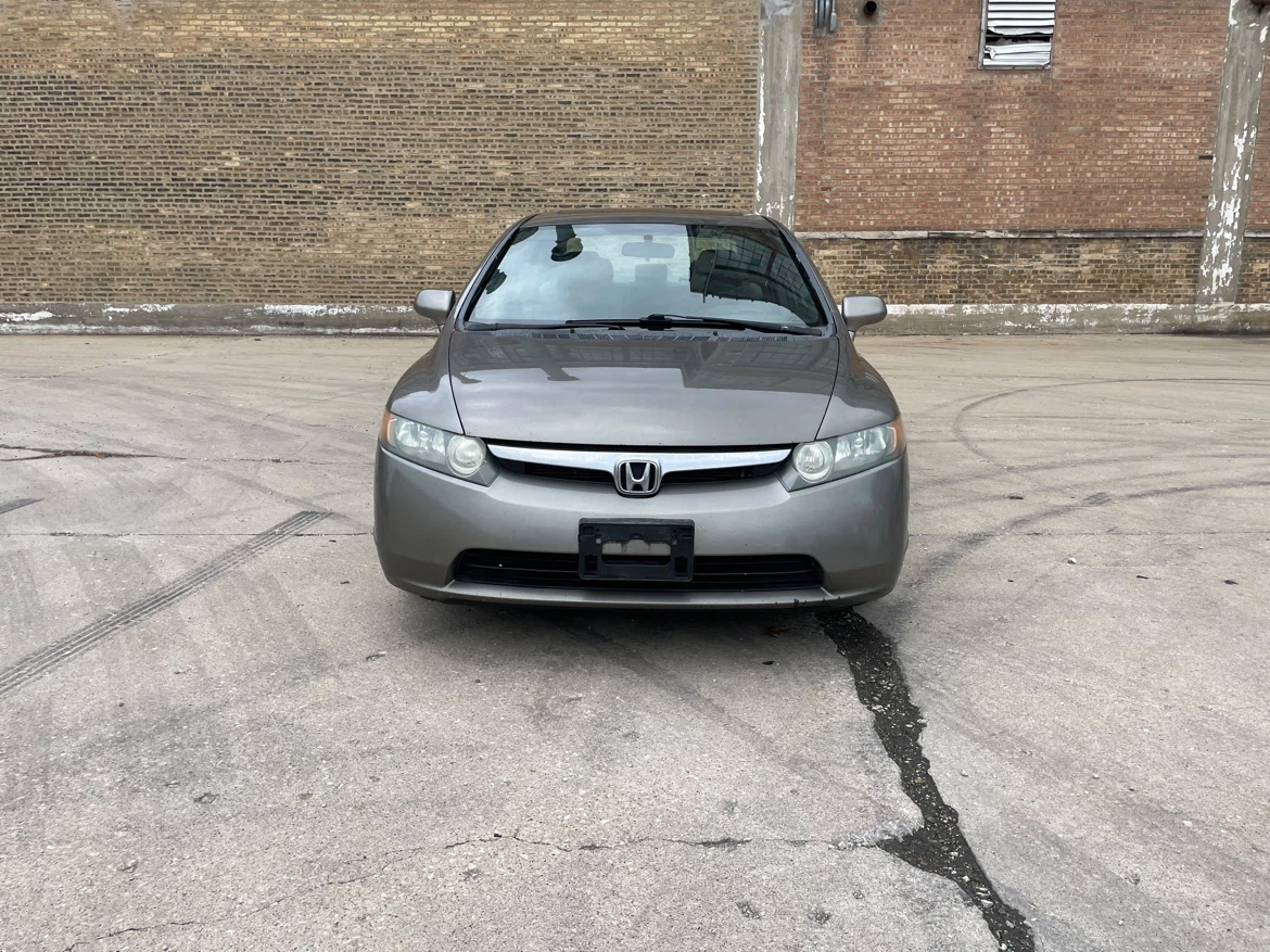 2008 Honda Civic Sedan 130 mil millas - photo 3