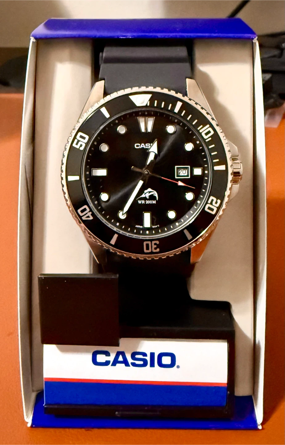 Casio Men’s MDV106-1AV 200M Duro